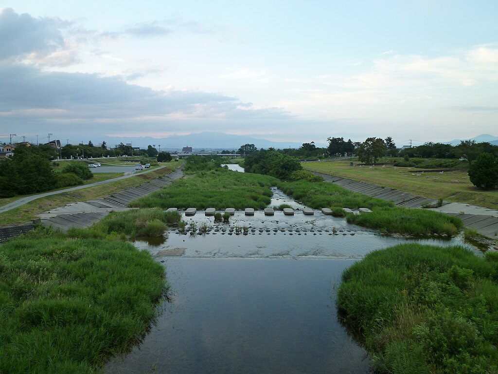 山形県を流れる馬見ヶ崎川
